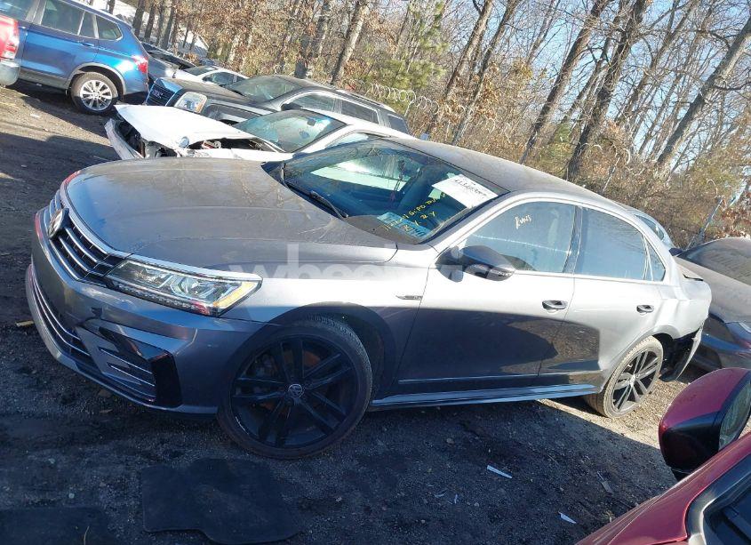 Photo 14 of 2017 Volkswagen Passat 1.8T R-LINE (VIN 1VWDT7A30HC086363)