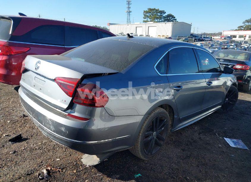 Photo 4 of 2017 Volkswagen Passat 1.8T R-LINE (VIN 1VWDT7A30HC086363)