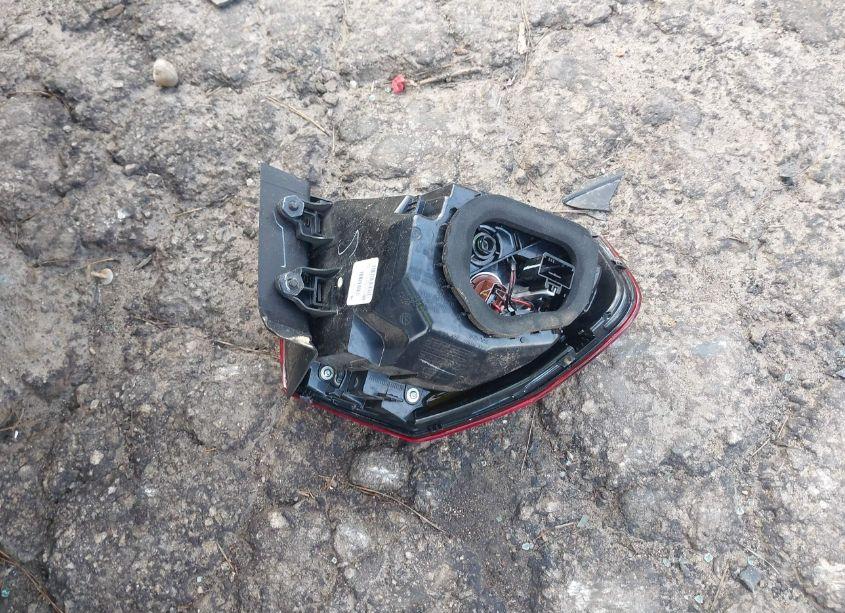 Photo 12 of 2017 Volkswagen Passat 1.8T R-LINE (VIN 1VWDT7A31HC001692)