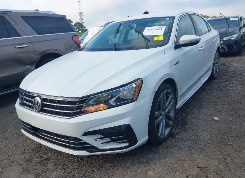Photo 2 of 2017 Volkswagen Passat 1.8T R-LINE (VIN 1VWDT7A31HC001692)