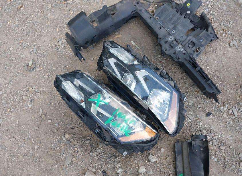 Photo 12 of 2017 Volkswagen Passat 1.8T R-LINE (VIN 1VWDT7A31HC004513)