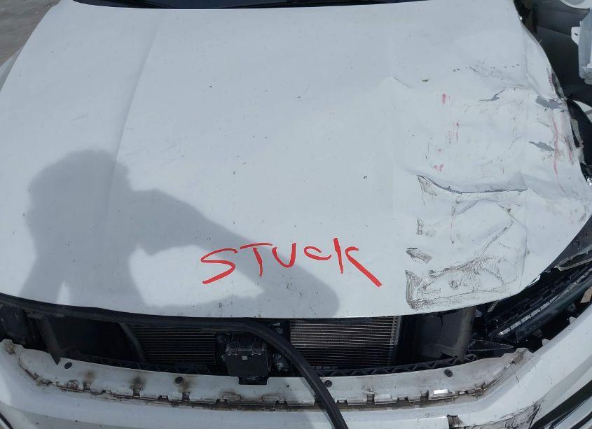 Photo 10 of 2017 Volkswagen Passat 1.8T R-LINE (VIN 1VWDT7A31HC016516)