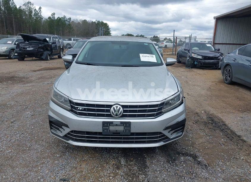 Photo 13 of 2017 Volkswagen Passat 1.8T R-LINE (VIN 1VWDT7A31HC023059)
