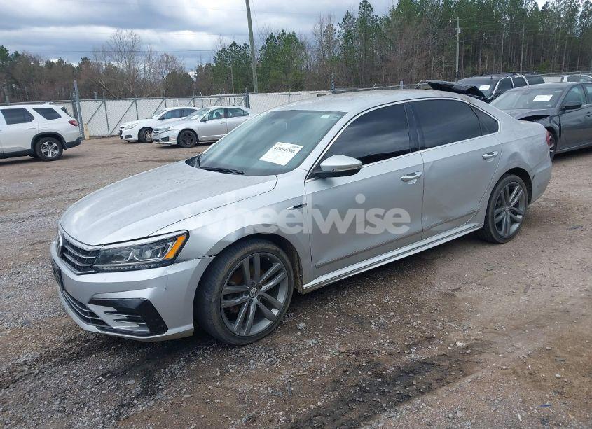 Photo 2 of 2017 Volkswagen Passat 1.8T R-LINE (VIN 1VWDT7A31HC023059)