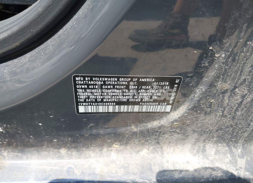 Photo 9 of 2017 Volkswagen Passat 1.8T R-LINE (VIN 1VWDT7A31HC036894)