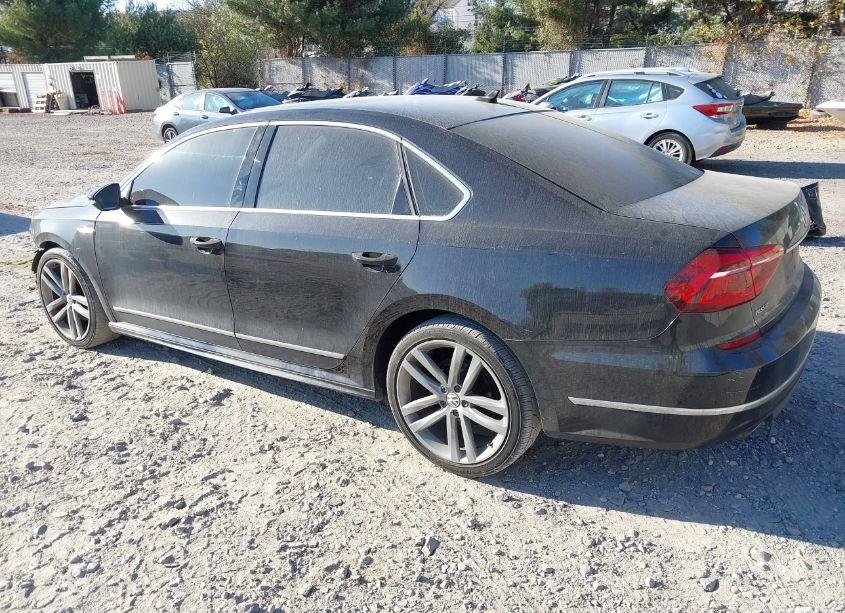 Photo 3 of 2017 Volkswagen Passat 1.8T R-LINE (VIN 1VWDT7A31HC039973)