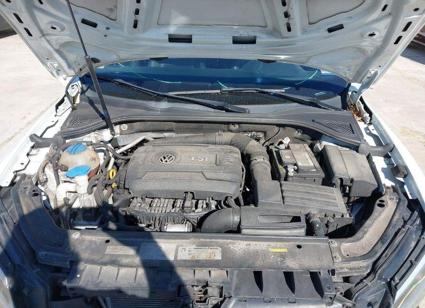 Photo 10 of 2017 Volkswagen Passat 1.8T R-LINE (VIN 1VWDT7A31HC064257)