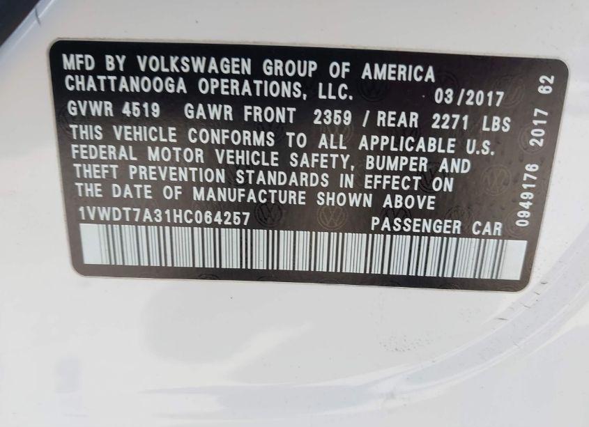 Photo 9 of 2017 Volkswagen Passat 1.8T R-LINE (VIN 1VWDT7A31HC064257)