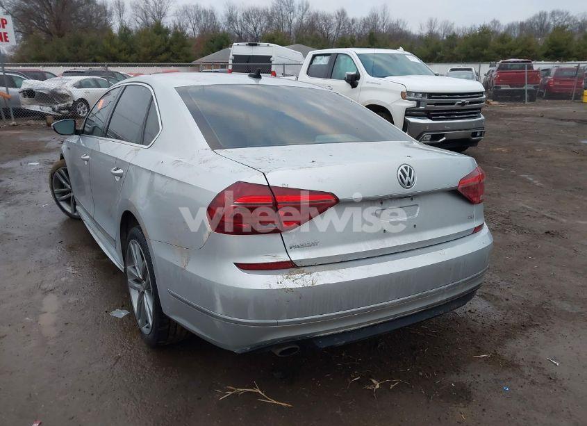 Photo 3 of 2017 Volkswagen Passat 1.8T R-LINE (VIN 1VWDT7A31HC065604)