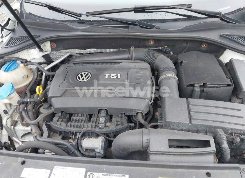 Photo 10 of 2017 Volkswagen Passat 1.8T R-LINE (VIN 1VWDT7A32HC016590)