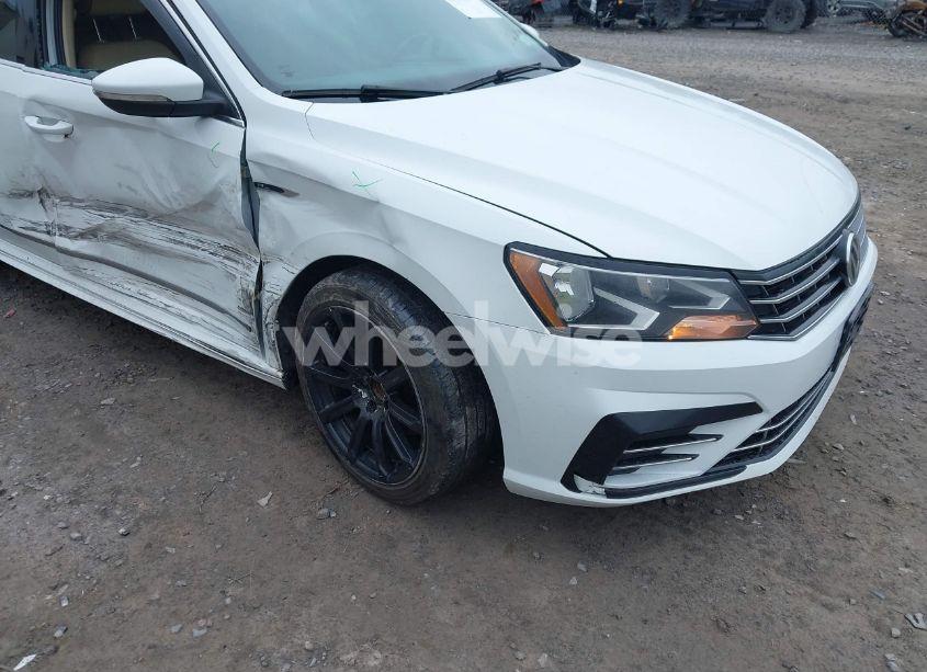 Photo 6 of 2017 Volkswagen Passat 1.8T R-LINE (VIN 1VWDT7A32HC016590)