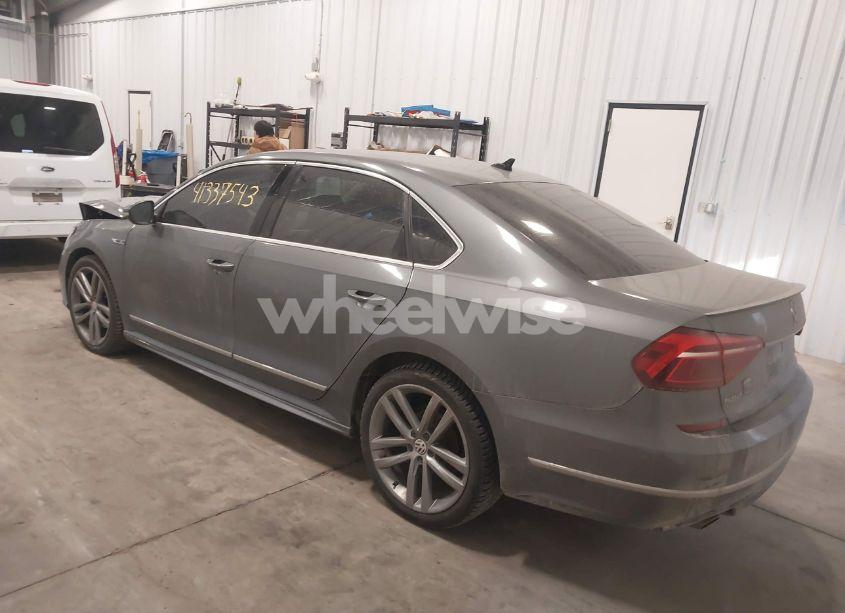 Photo 3 of 2017 Volkswagen Passat 1.8T R-LINE (VIN 1VWDT7A32HC034829)