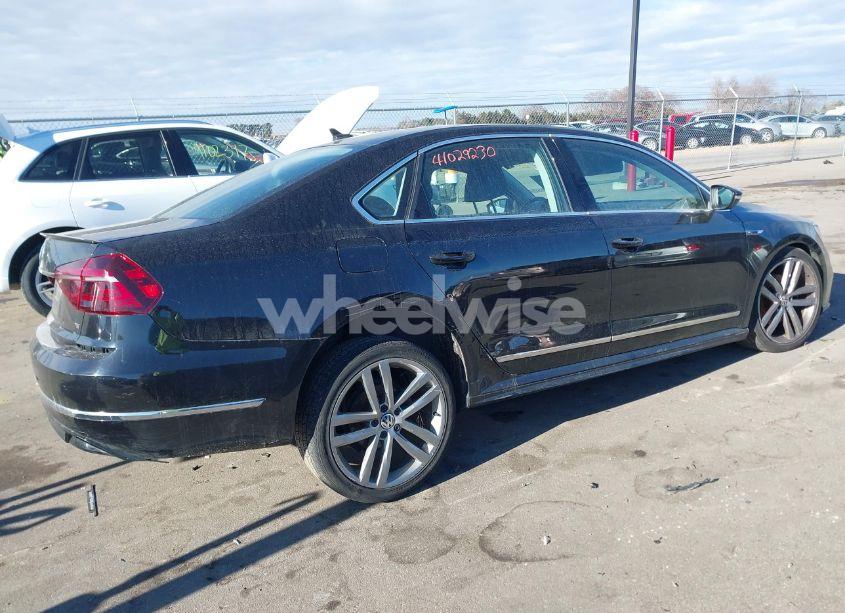 Photo 4 of 2017 Volkswagen Passat 1.8T R-LINE (VIN 1VWDT7A32HC052375)