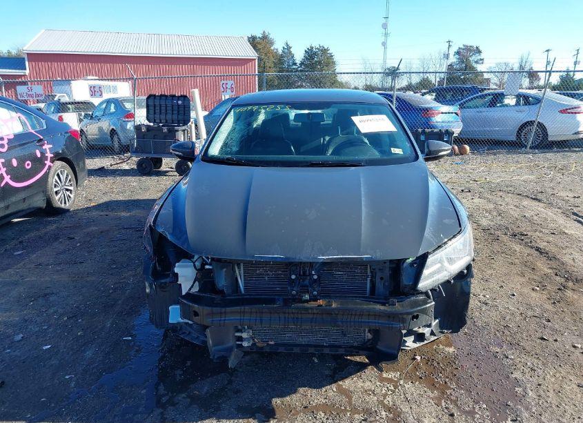 Photo 13 of 2017 Volkswagen Passat 1.8T R-LINE (VIN 1VWDT7A33HC071940)