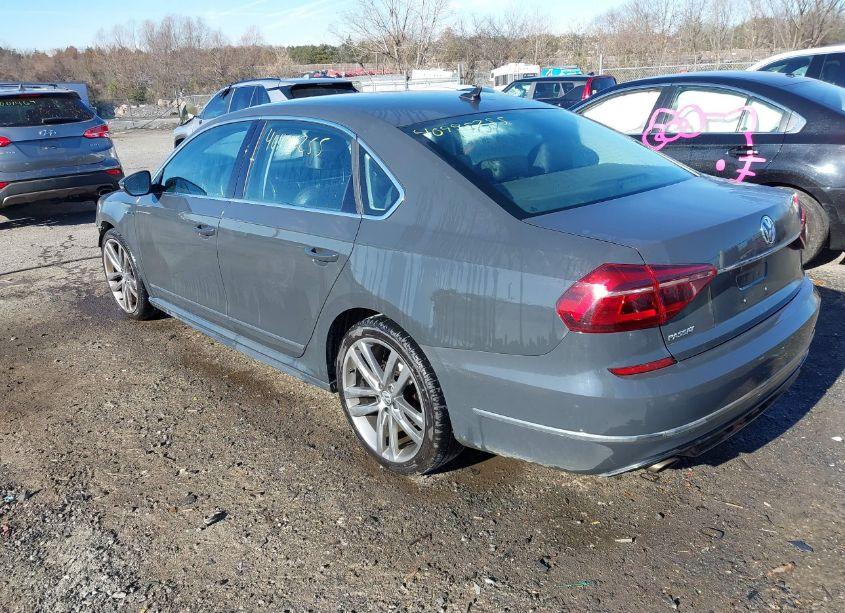 Photo 3 of 2017 Volkswagen Passat 1.8T R-LINE (VIN 1VWDT7A33HC071940)