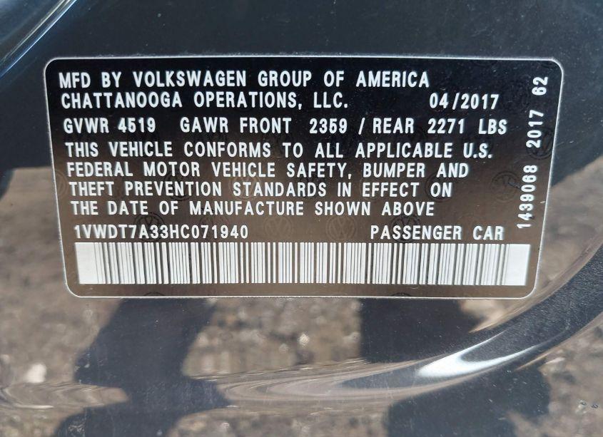 Photo 9 of 2017 Volkswagen Passat 1.8T R-LINE (VIN 1VWDT7A33HC071940)