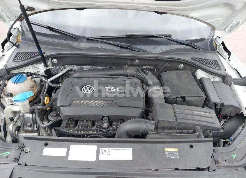 Photo 10 of 2017 Volkswagen Passat 1.8T R-LINE (VIN 1VWDT7A34HC054578)