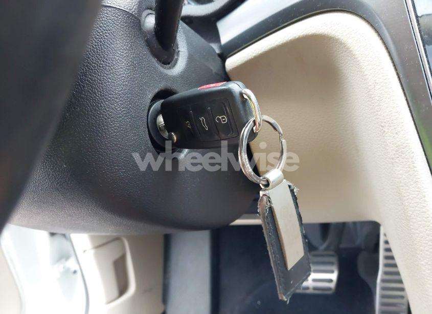 Photo 11 of 2017 Volkswagen Passat 1.8T R-LINE (VIN 1VWDT7A34HC054578)