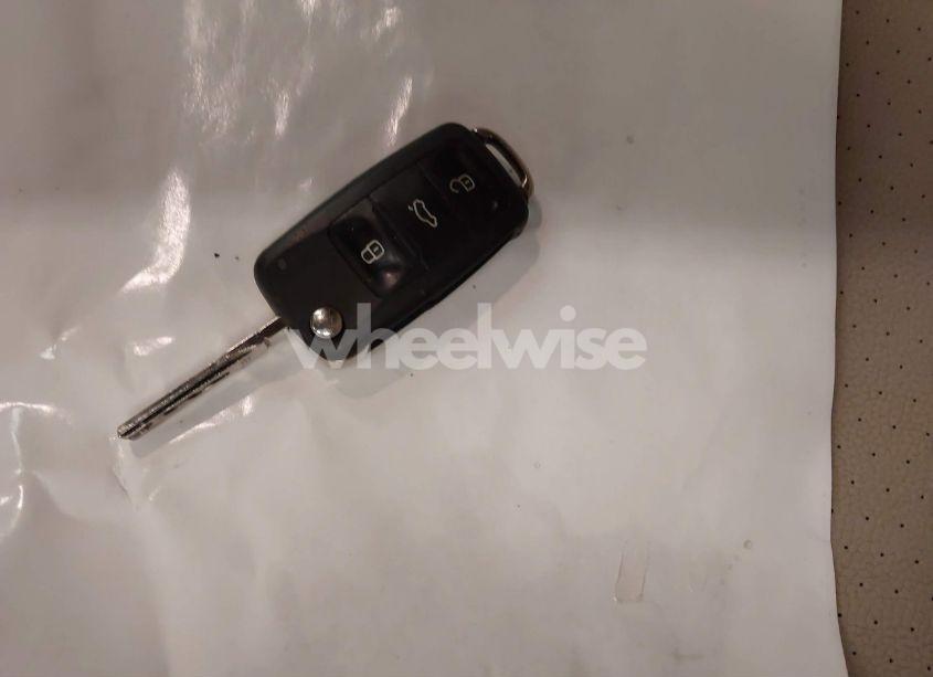 Photo 11 of 2017 Volkswagen Passat 1.8T R-LINE (VIN 1VWDT7A34HC068478)