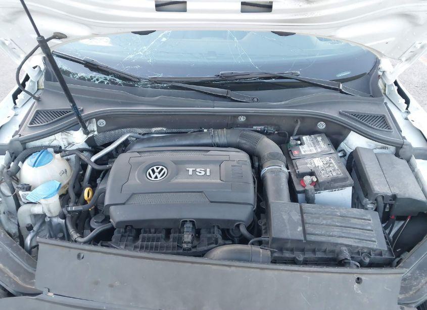 Photo 10 of 2017 Volkswagen Passat 1.8T R-LINE (VIN 1VWDT7A34HC070702)