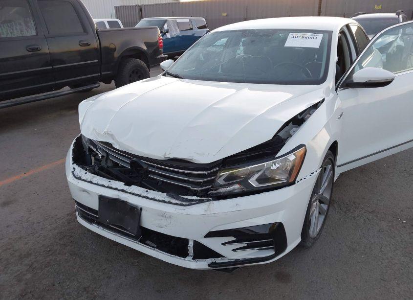 Photo 6 of 2017 Volkswagen Passat 1.8T R-LINE (VIN 1VWDT7A34HC070702)