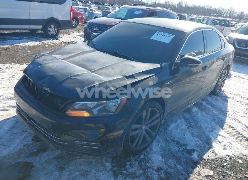 Photo 2 of 2017 Volkswagen Passat 1.8T R-LINE (VIN 1VWDT7A35HC002649)