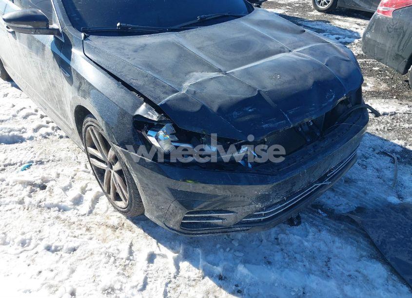 Photo 6 of 2017 Volkswagen Passat 1.8T R-LINE (VIN 1VWDT7A35HC002649)