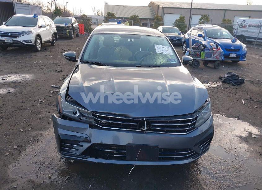 Photo 12 of 2017 Volkswagen Passat 1.8T R-LINE (VIN 1VWDT7A35HC052662)