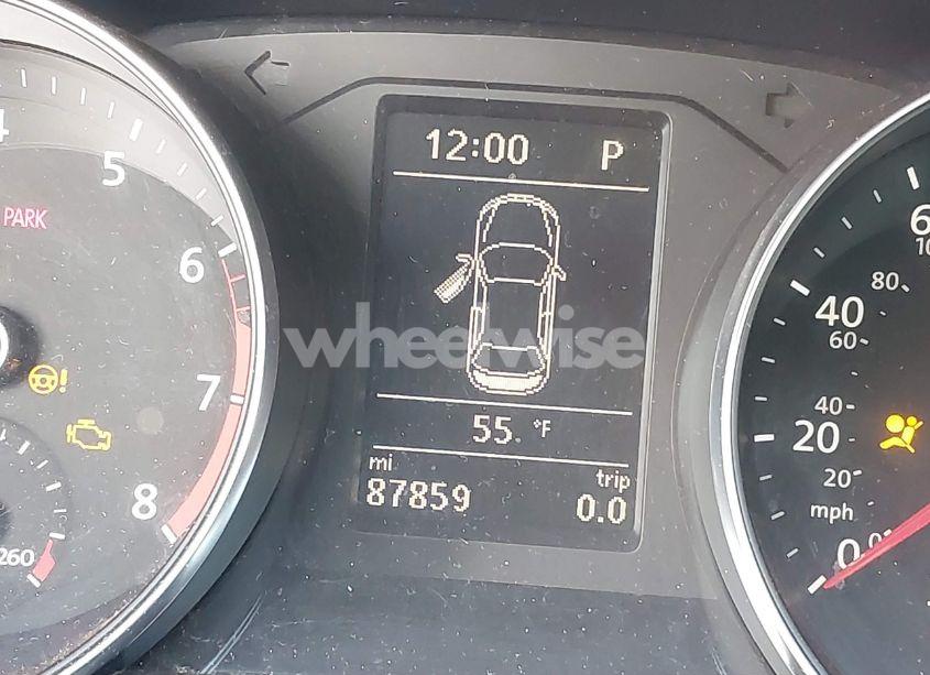 Photo 15 of 2017 Volkswagen Passat 1.8T R-LINE (VIN 1VWDT7A35HC052662)