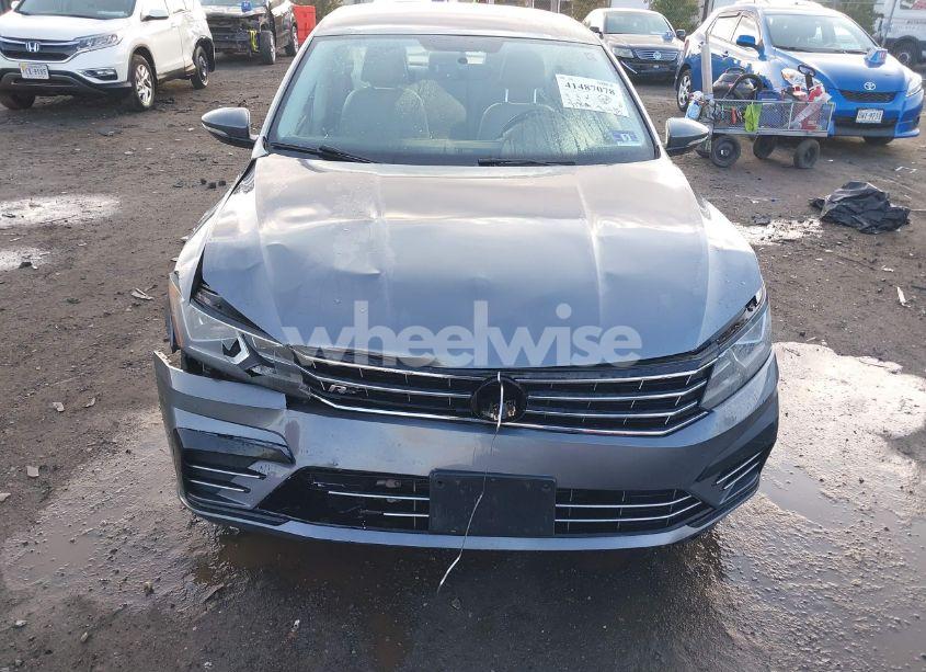 Photo 6 of 2017 Volkswagen Passat 1.8T R-LINE (VIN 1VWDT7A35HC052662)