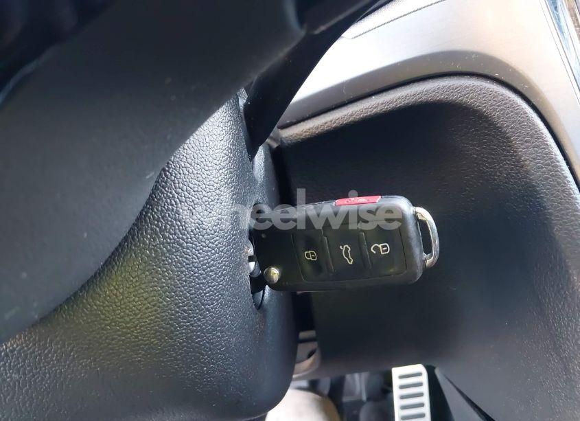 Photo 11 of 2017 Volkswagen Passat 1.8T R-LINE (VIN 1VWDT7A36HC012378)