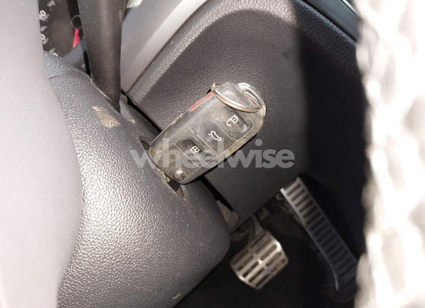 Photo 11 of 2017 Volkswagen Passat 1.8T R-LINE (VIN 1VWDT7A36HC048913)