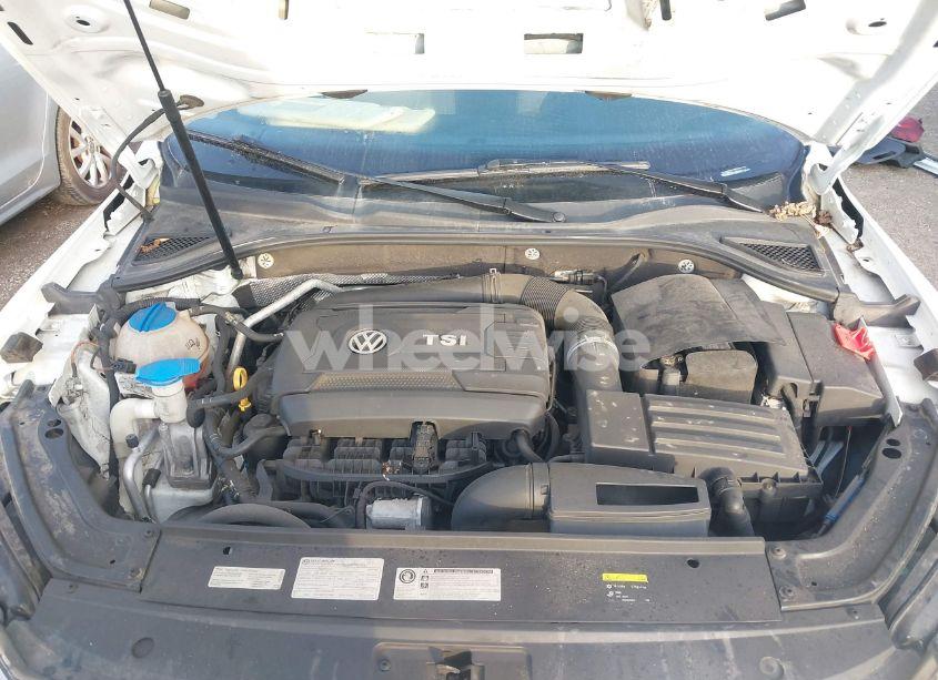 Photo 10 of 2017 Volkswagen Passat 1.8T R-LINE (VIN 1VWDT7A36HC068224)