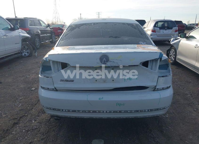 Photo 17 of 2017 Volkswagen Passat 1.8T R-LINE (VIN 1VWDT7A36HC068224)