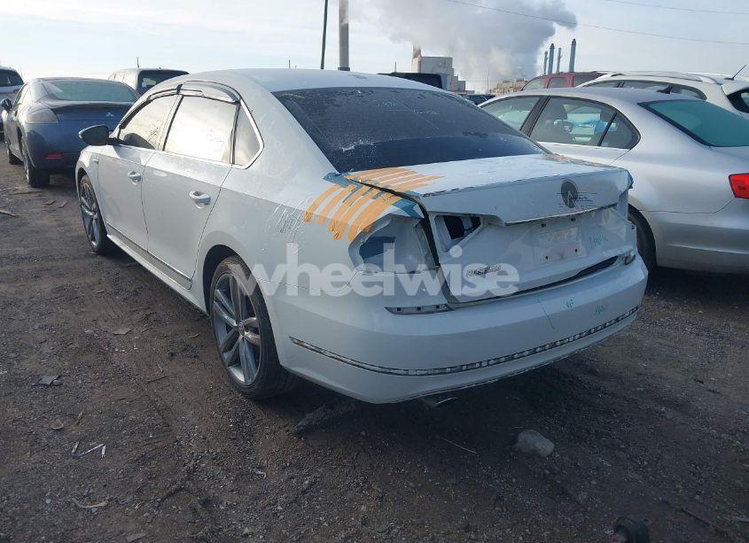Photo 3 of 2017 Volkswagen Passat 1.8T R-LINE (VIN 1VWDT7A36HC068224)