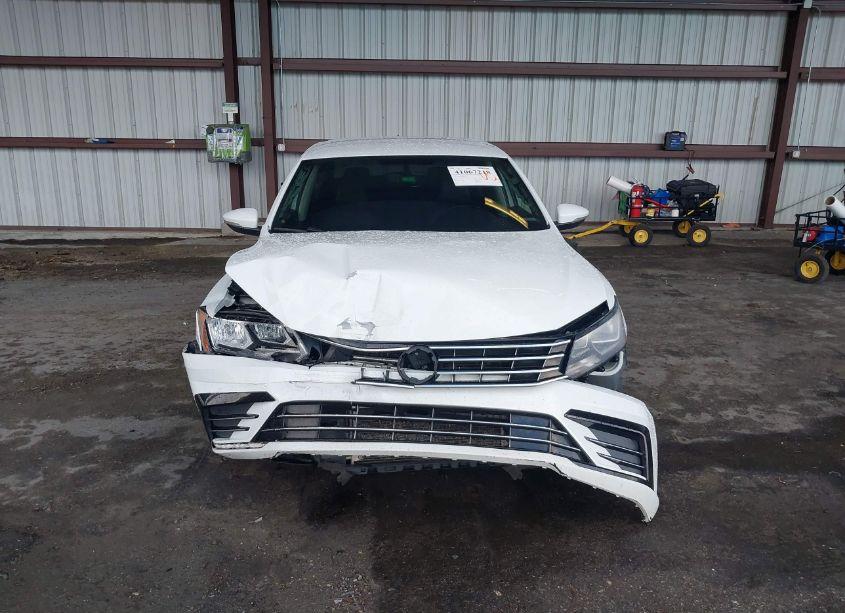 Photo 12 of 2017 Volkswagen Passat 1.8T R-LINE (VIN 1VWDT7A36HC076551)