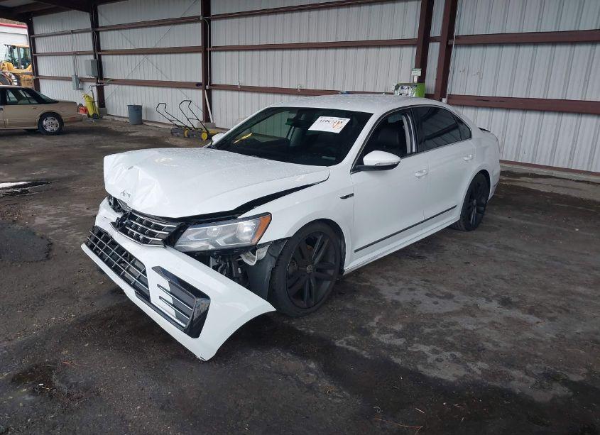 Photo 2 of 2017 Volkswagen Passat 1.8T R-LINE (VIN 1VWDT7A36HC076551)