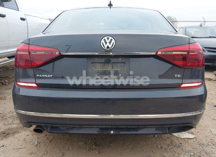Photo 17 of 2017 Volkswagen Passat 1.8T R-LINE (VIN 1VWDT7A36HC080227)