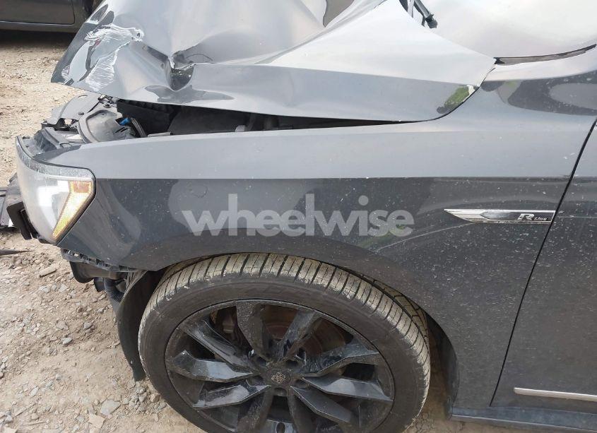 Photo 20 of 2017 Volkswagen Passat 1.8T R-LINE (VIN 1VWDT7A36HC080227)