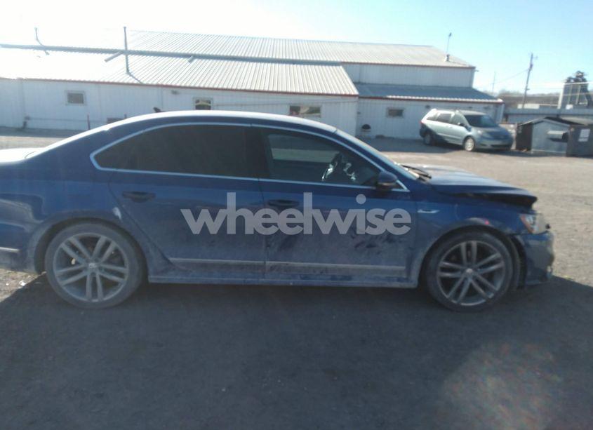 Photo 14 of 2017 Volkswagen Passat 1.8T R-LINE (VIN 1VWDT7A37HC008968)