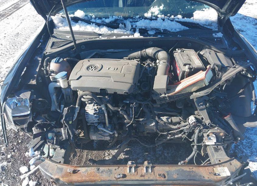 Photo 10 of 2017 Volkswagen Passat 1.8T R-LINE (VIN 1VWDT7A37HC044045)