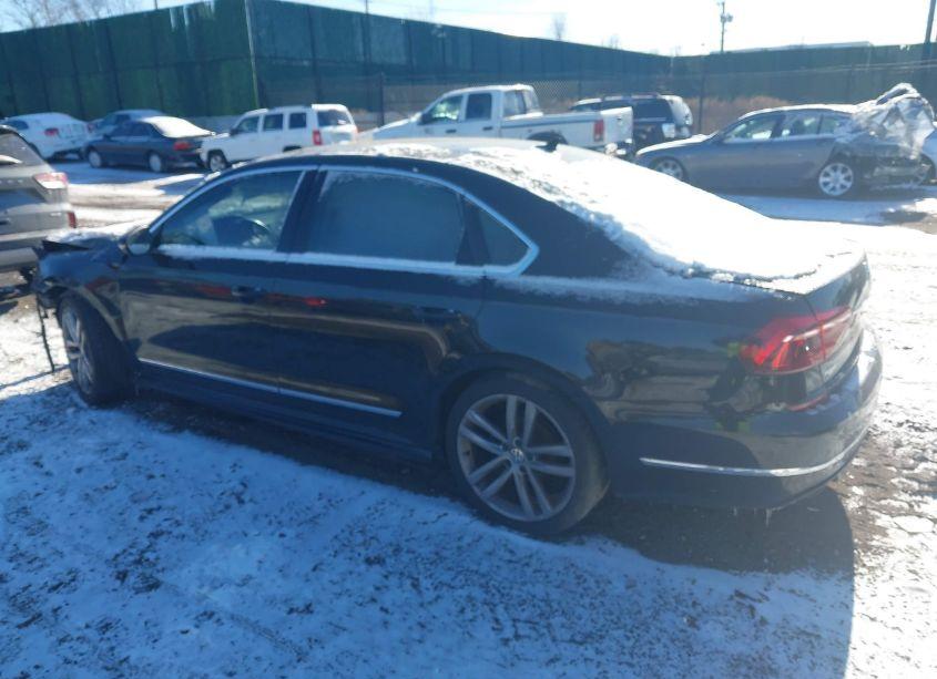 Photo 3 of 2017 Volkswagen Passat 1.8T R-LINE (VIN 1VWDT7A37HC044045)