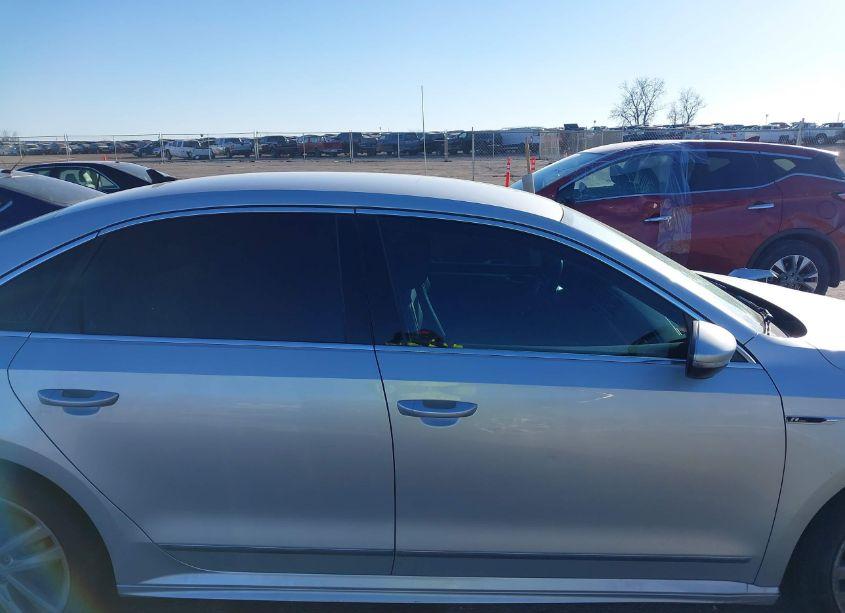 Photo 13 of 2017 Volkswagen Passat 1.8T R-LINE (VIN 1VWDT7A38HC055765)