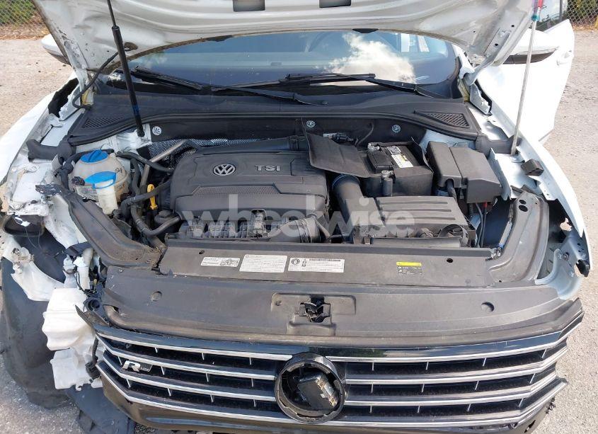 Photo 10 of 2017 Volkswagen Passat 1.8T R-LINE (VIN 1VWDT7A38HC065079)