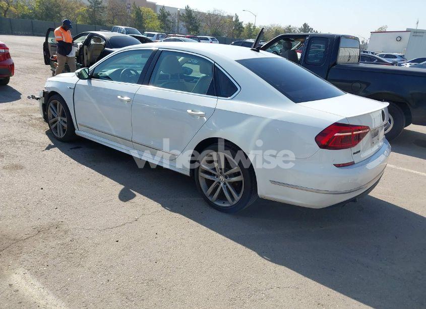 Photo 3 of 2017 Volkswagen Passat 1.8T R-LINE (VIN 1VWDT7A39HC014514)