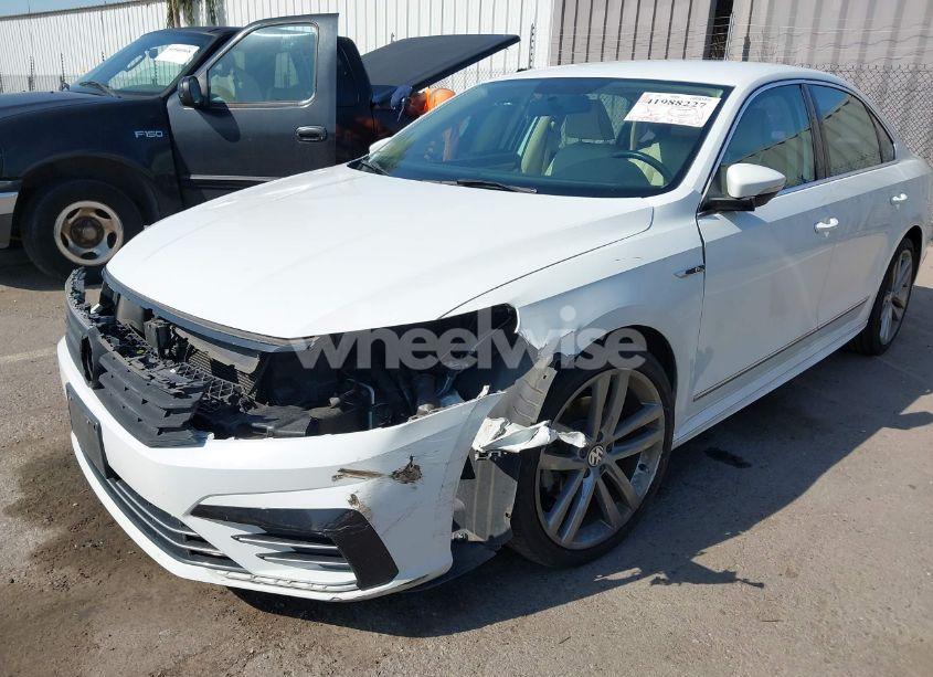 Photo 6 of 2017 Volkswagen Passat 1.8T R-LINE (VIN 1VWDT7A39HC014514)