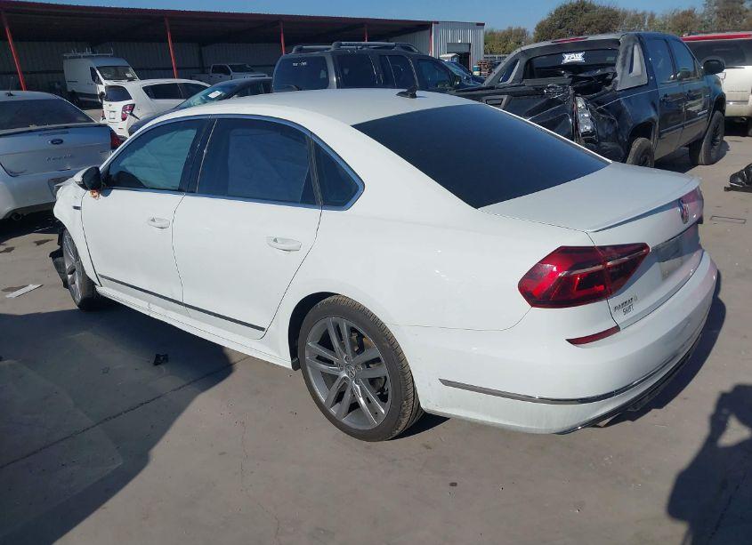 Photo 3 of 2017 Volkswagen Passat 1.8T R-LINE (VIN 1VWDT7A39HC052759)