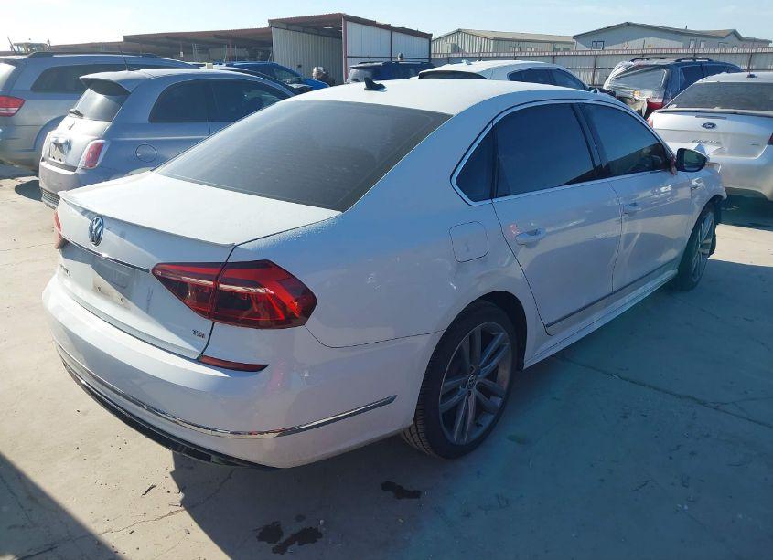 Photo 4 of 2017 Volkswagen Passat 1.8T R-LINE (VIN 1VWDT7A39HC052759)