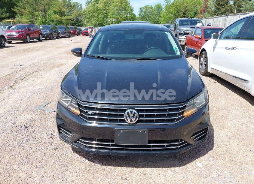 Photo 12 of 2017 Volkswagen Passat 1.8T R-LINE (VIN 1VWDT7A39HC066015)