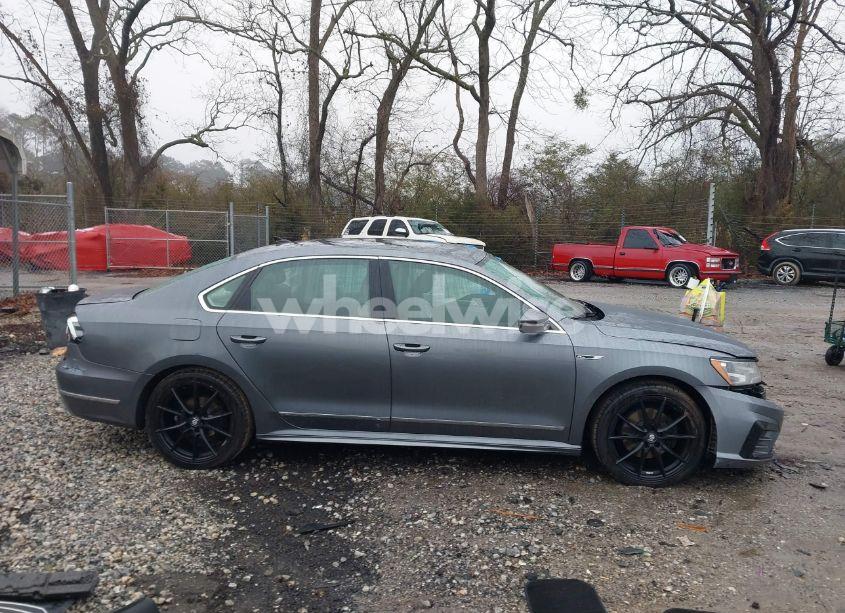 Photo 14 of 2017 Volkswagen Passat 1.8T R-LINE (VIN 1VWDT7A39HC067116)